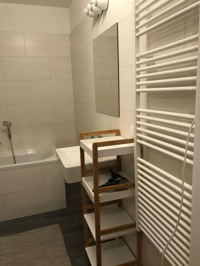 Modern Apartment With Balcony Vienne Extérieur photo